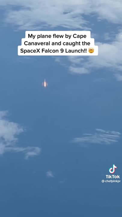 Décollage de Falcon 9 depuis un avion