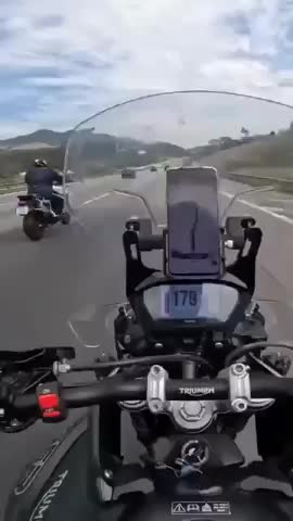 Faire le con en moto